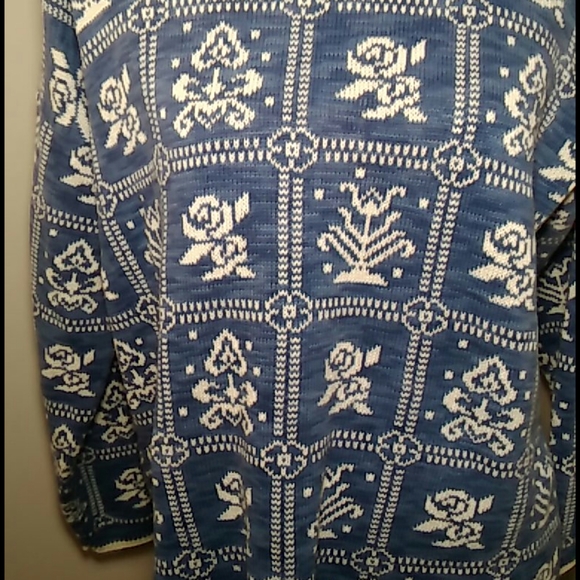 Vintage Yarn Works Cottage Country Floral Sweater - Picture 3 of 6